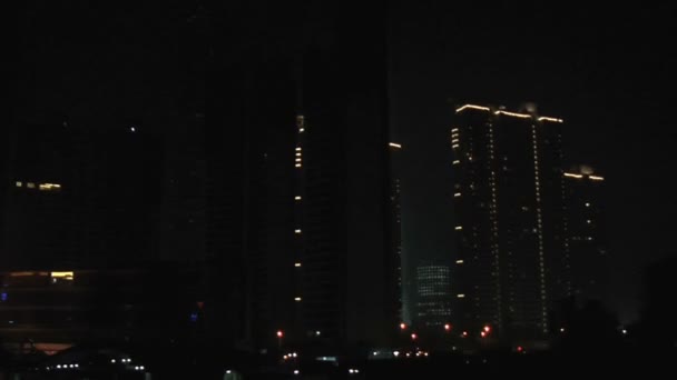 Shanghai Skyline en movimiento nocturno Disparo en movimiento rápido — Vídeos de Stock